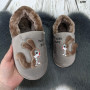 Тапочки детские домашние теплые закрытые с белочками коричневые 1609