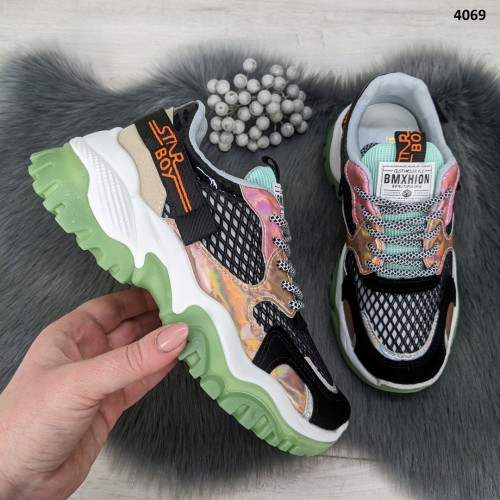Кросівки жіночі демісезонні на об'ємній підошві Fashion 4069