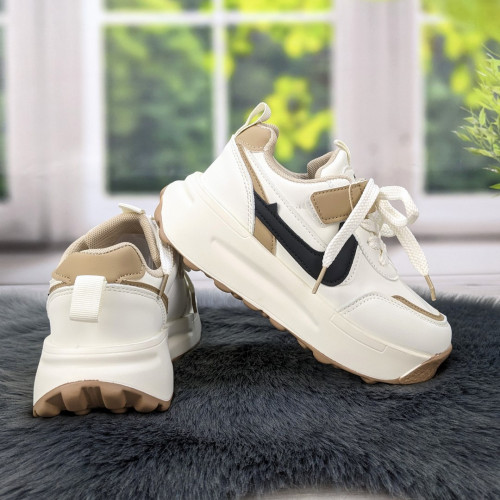 Кросівки дитячі для дівчинки молочного кольору Lilin shoes 5282