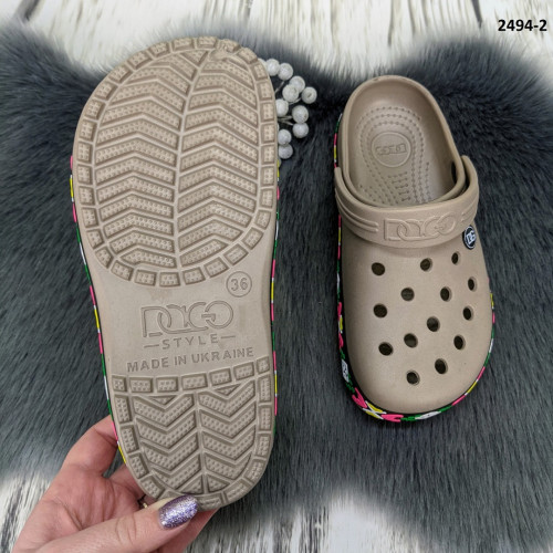Сабо крокси жіночі кавові з яскравим візерунком вишиванка Dago Style 2494_2