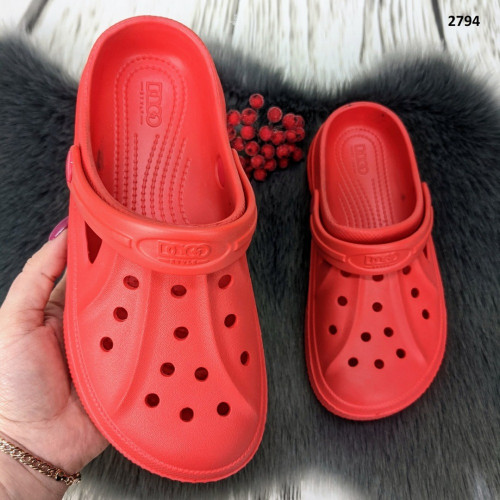 Сабо крокси жіночі червоні на балоні Dago Style 2794