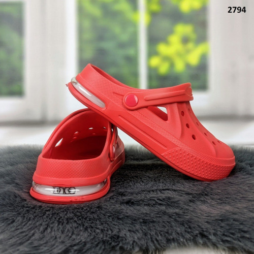 Сабо крокси жіночі червоні на балоні Dago Style 2794