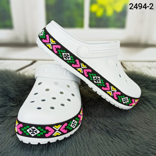 Сабо крокси жіночі білі з яскравим візерунком вишиванка Dago Style 2494_2