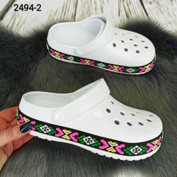 Сабо крокси жіночі білі з яскравим візерунком вишиванка Dago Style 2494_2