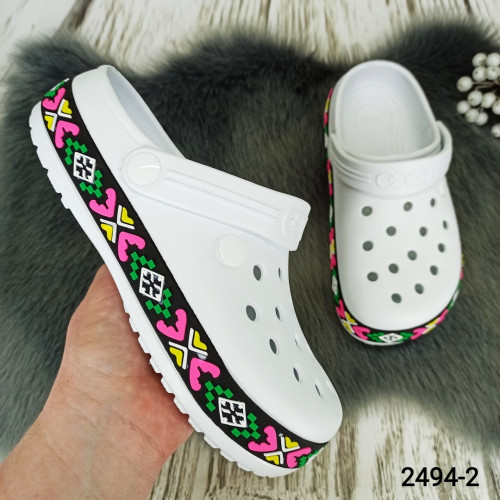 Сабо крокси жіночі білі з яскравим візерунком вишиванка Dago Style 2494_2