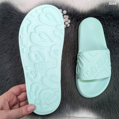 Шльопанці жіночі сланці пінкові м'ятного кольору Dago Style 4045