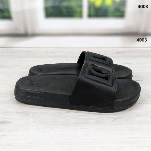 Шлепанцы сланцы женские черные пенка Dago Style 4003