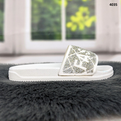 Шльопанці жіночі білі зі стразами Comfort 4035