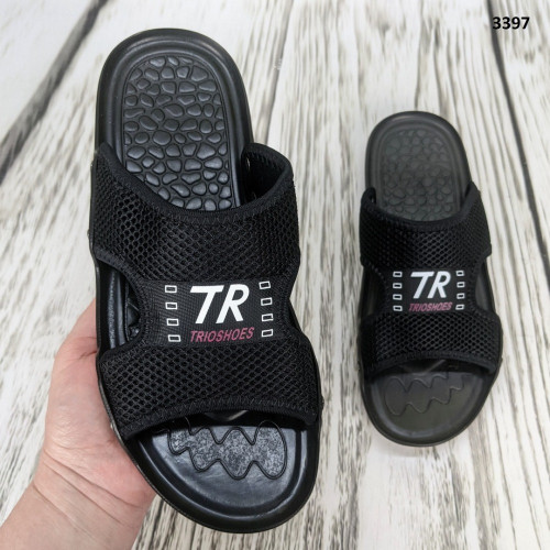Шлёпанцы мужские черные текстильные Trioshoes 3397