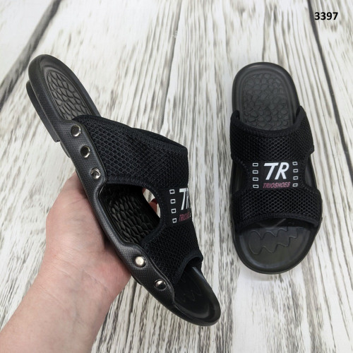 Шлёпанцы мужские черные текстильные Trioshoes 3397