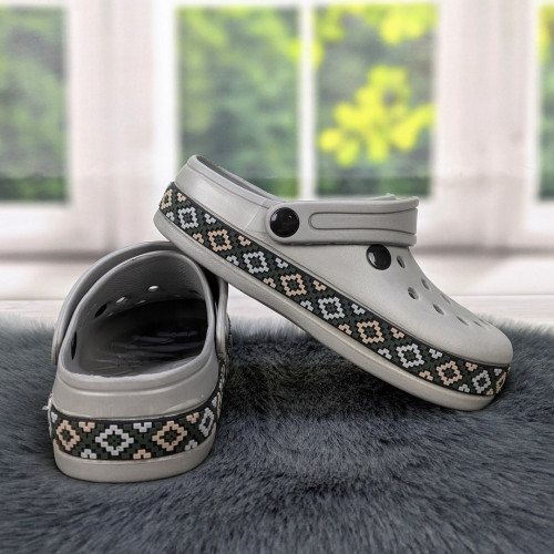 Сабо крокси жіночі піна сірі вишиванка Dago Style 4399_2