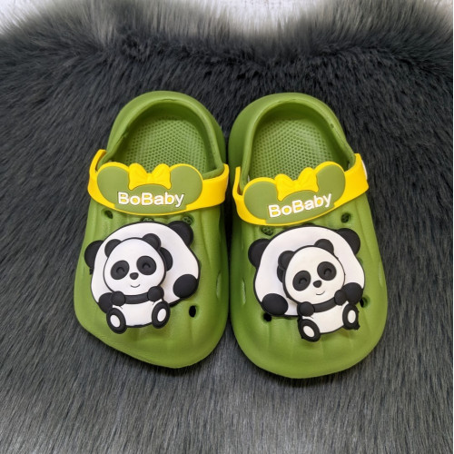 Кроки дитячі для хлопчика Fashion зелені з пандою 5654