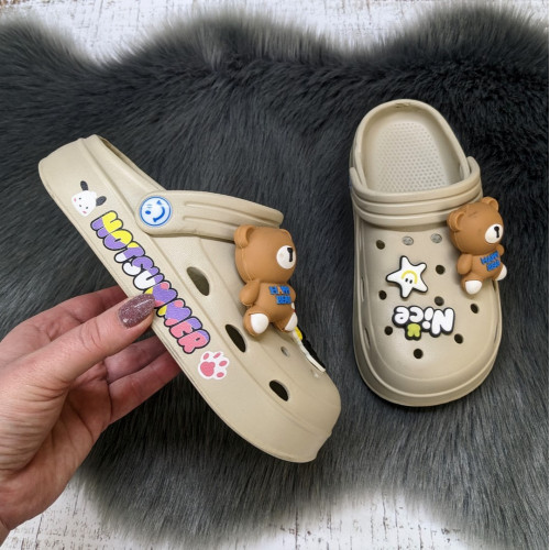 Кроки дитячі для дівчинки Fashion бежеві з ведмедиком 5655