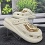 Кроксы женские Fashion белые с джибитсами на платформе 4765