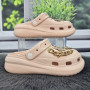 Кроксы женские Fashion пудровые с джибитсами на платформе 4765