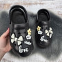 Кроксы женские Fashion черные с джибитсами на высокой платформе 4766