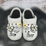 Кроксы женские Fashion белые с джибитсами на высокой платформе 4766