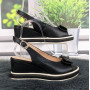 Босоножки женские Fashion черные на невысокой платформе 4812
