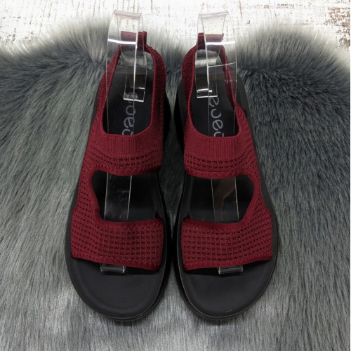 Босоножки женские Fashion бордовые текстильные на платформе 4945