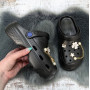 Кроксы женские Fashion черные с джибитсами на объемной подошве 4849-2