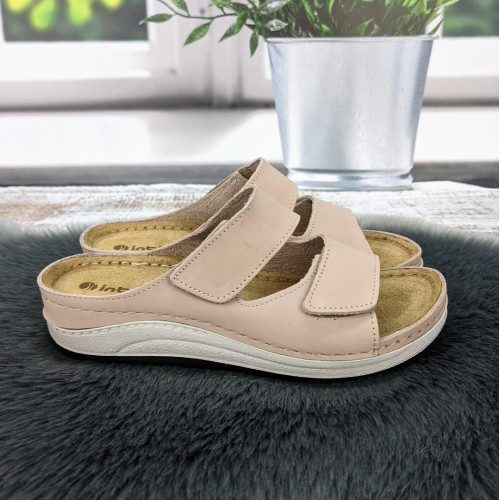 Шльопанці жіночі Inblu рожеві шкіряні на липучках на широку ногу 4957