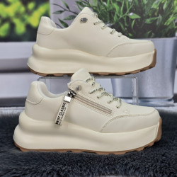 Кросівки дитячі для дівчинки Jong Golf молочні демісезонні на платформі 7110
