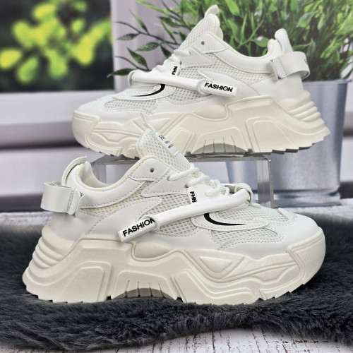 Кросівки жіночі Swin Shoes білі на об'ємній підошві демісезонні 8075-2