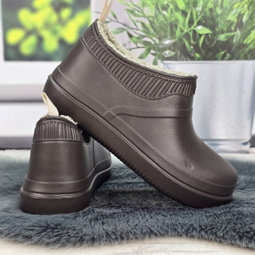 Калоші жіночі пінкові на хутрі Dago Style темно-коричневого кольору 2920